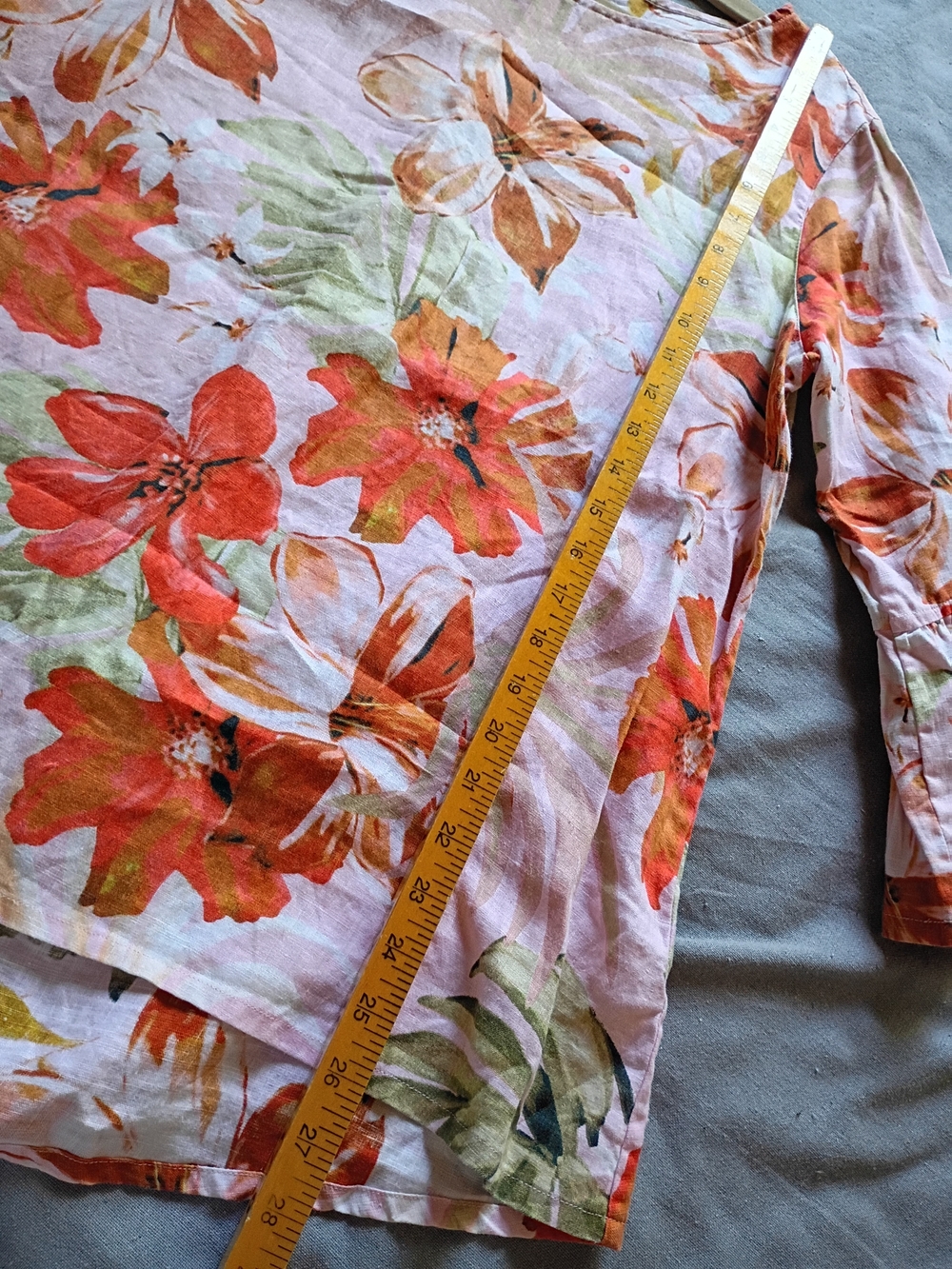 John Mark Women’s Floral Bell-Sleeve Blouse Size M Linen Blend - Picture 8 of 11